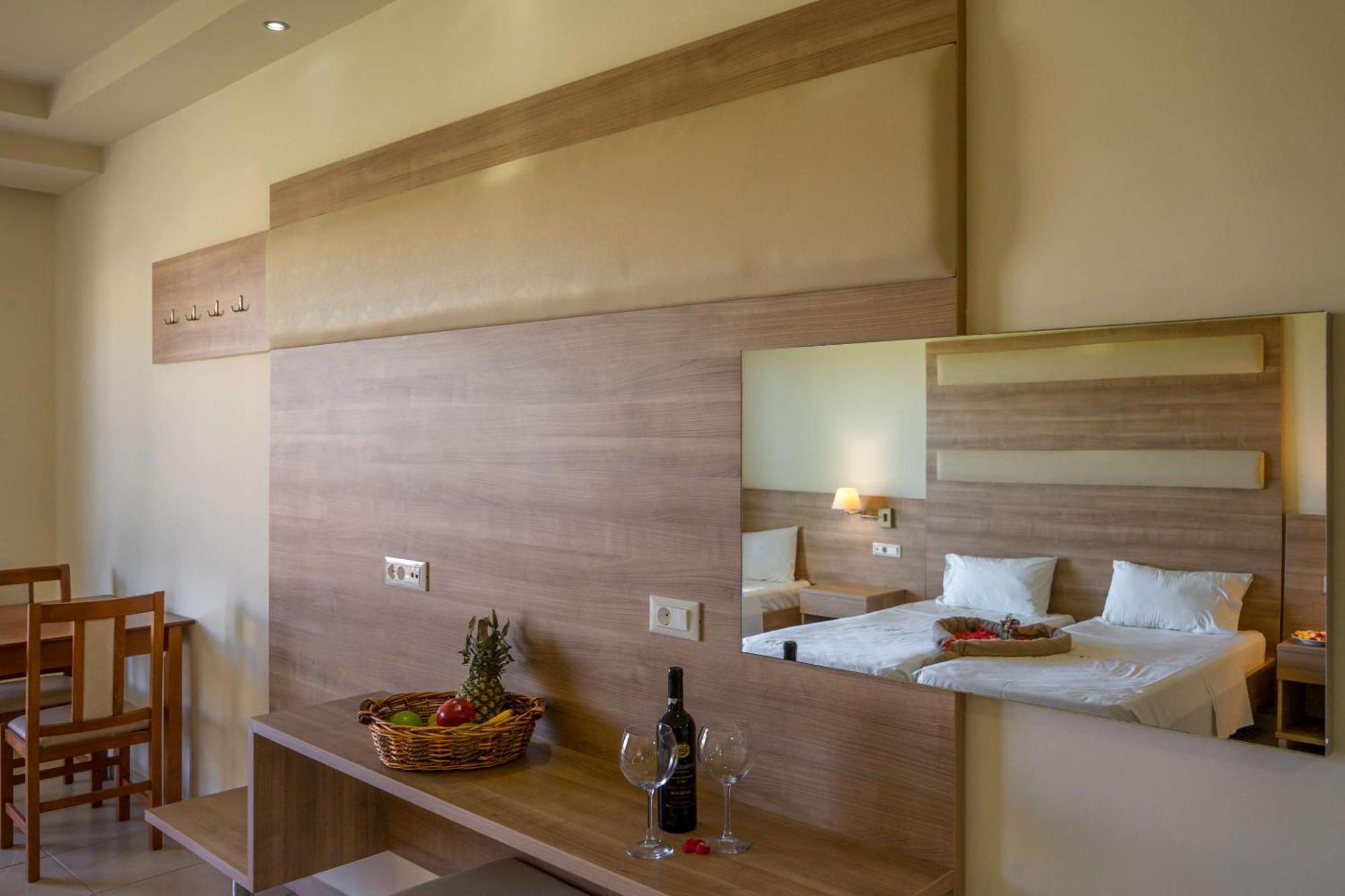 Stamos All Inclusive Фалираки Номер фото