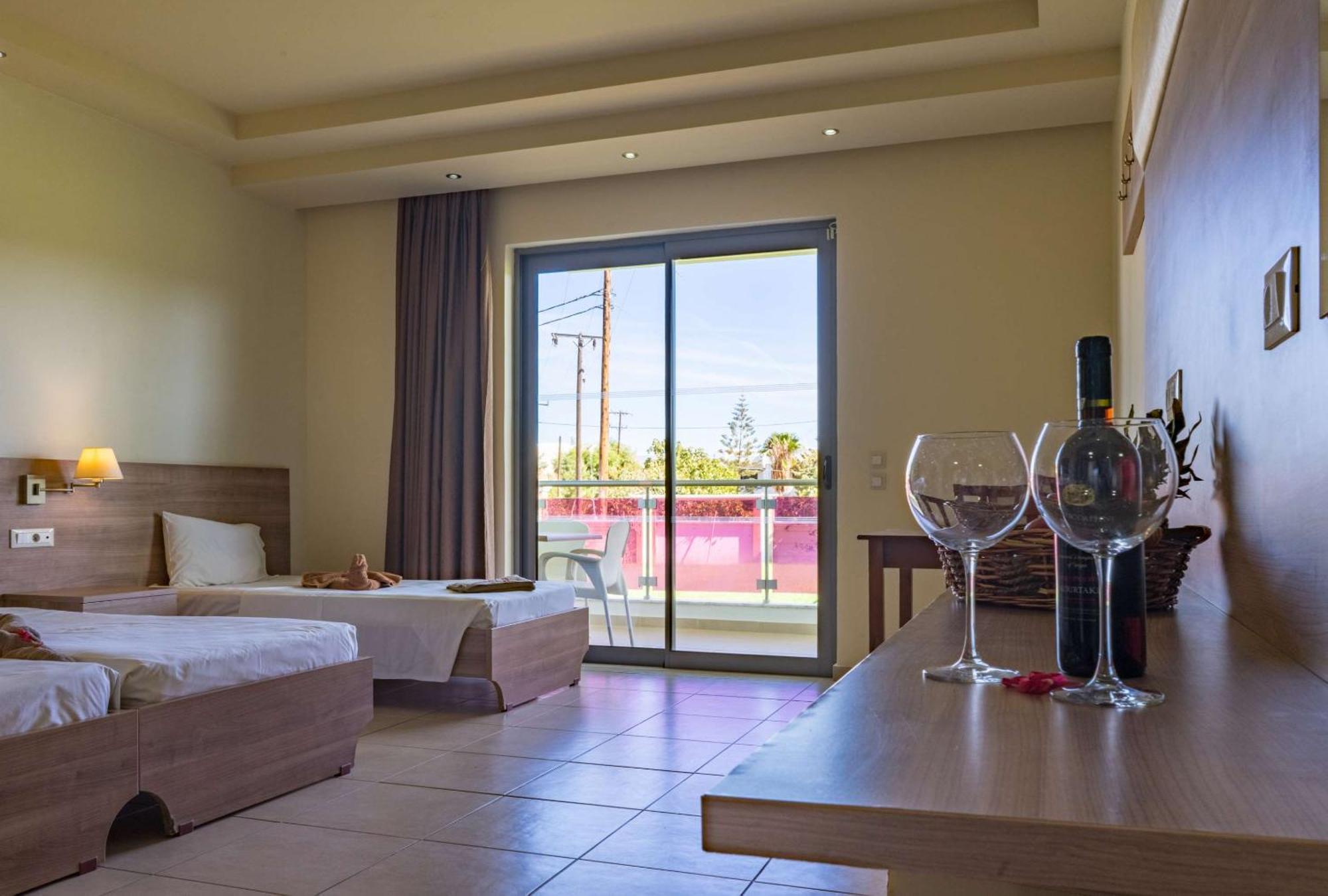 Stamos All Inclusive Фалираки Номер фото