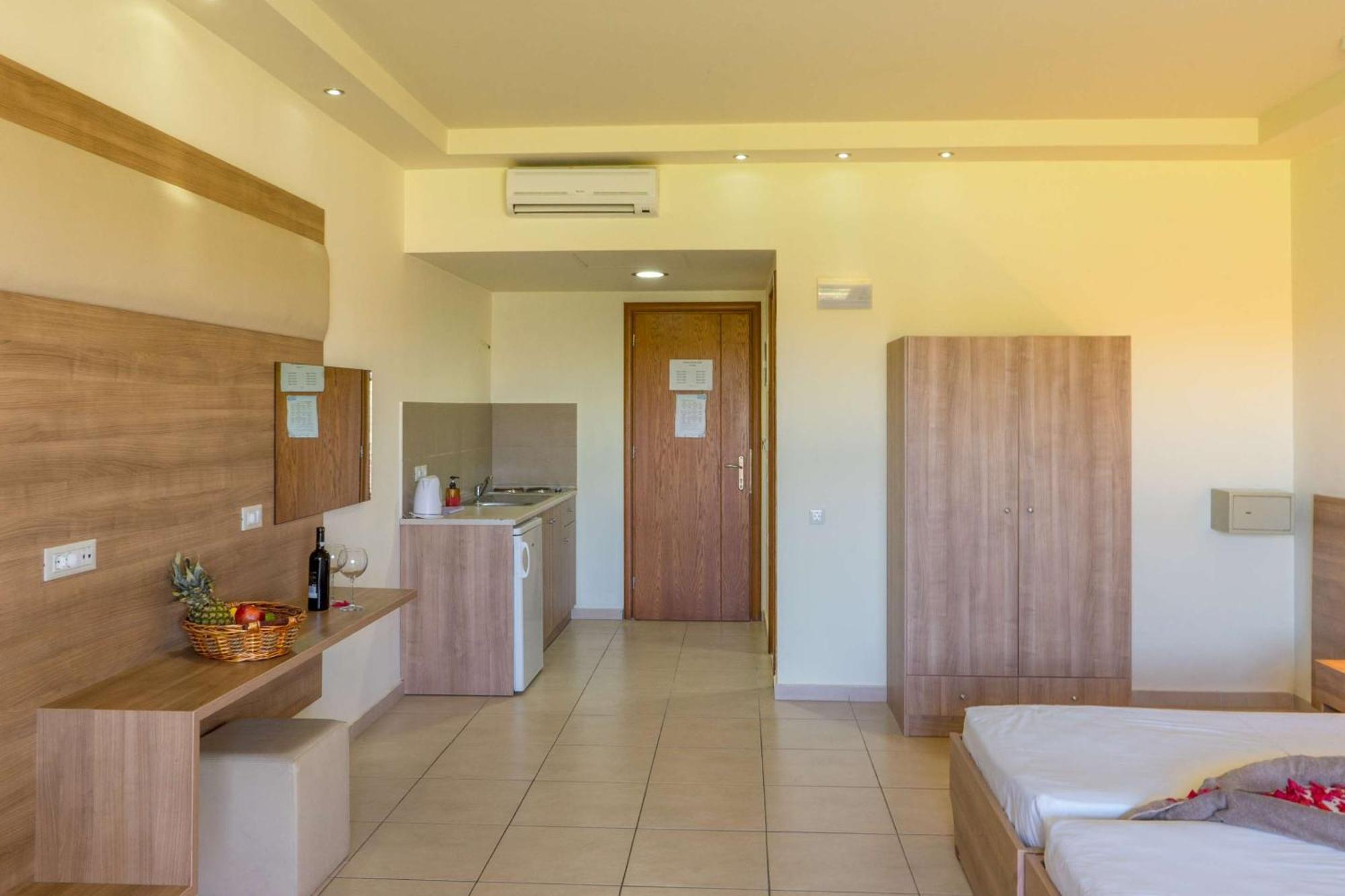 Stamos All Inclusive Фалираки Номер фото